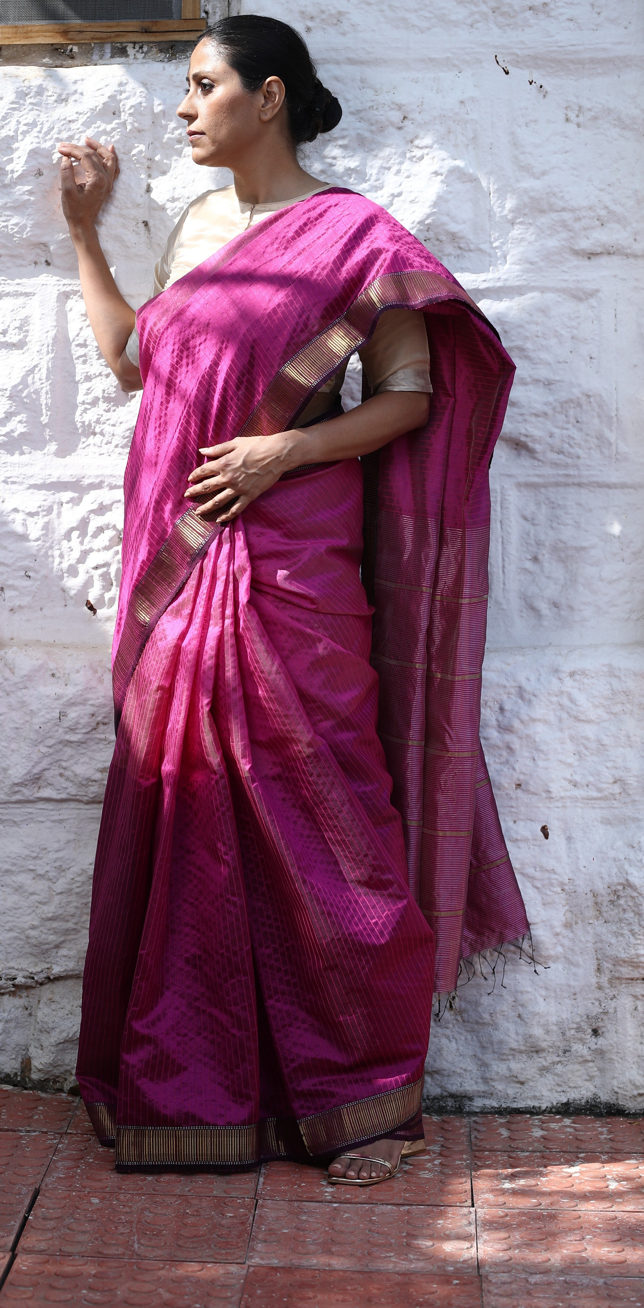 Fuchsia Sari