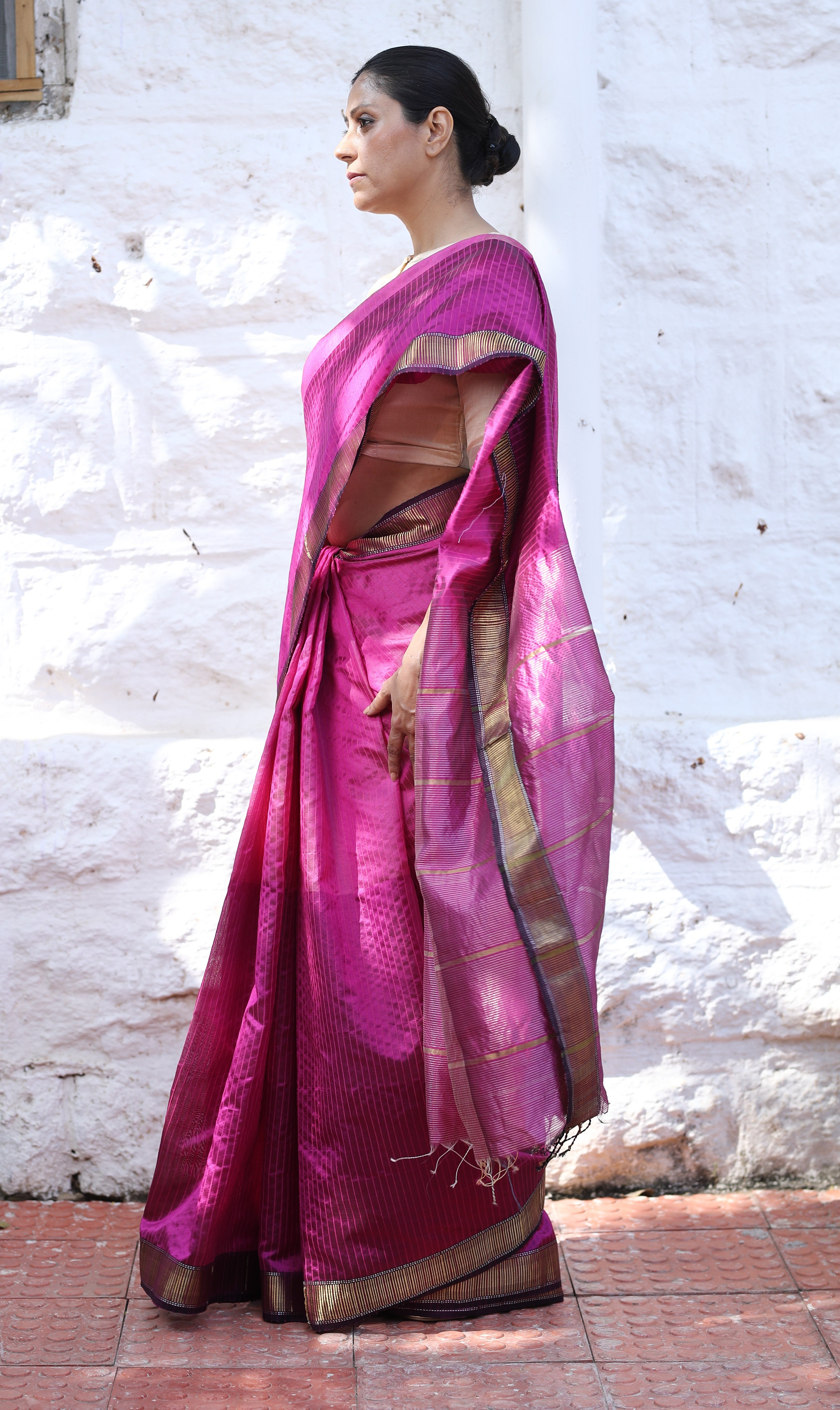 Fuchsia Sari