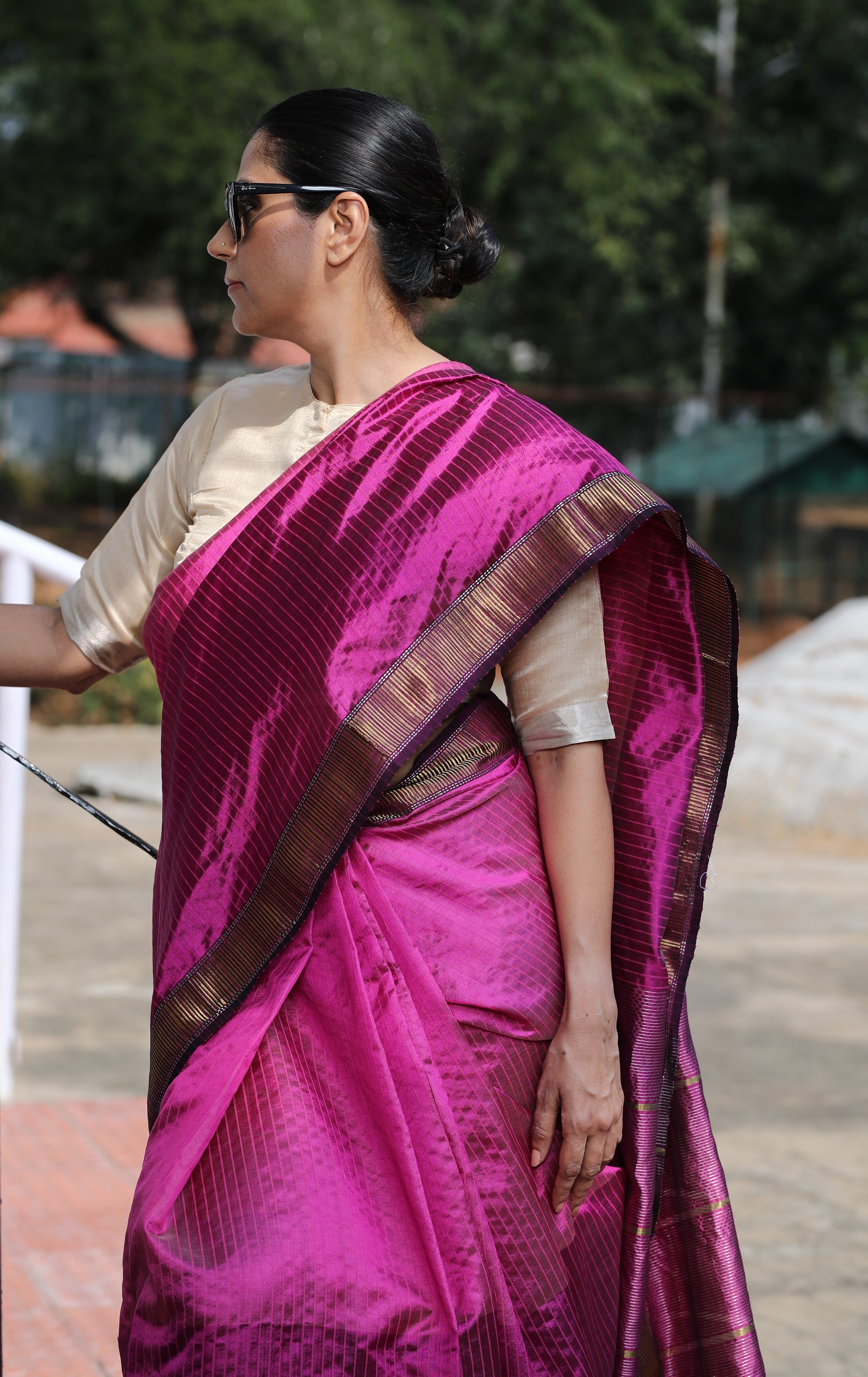 Fuchsia Sari