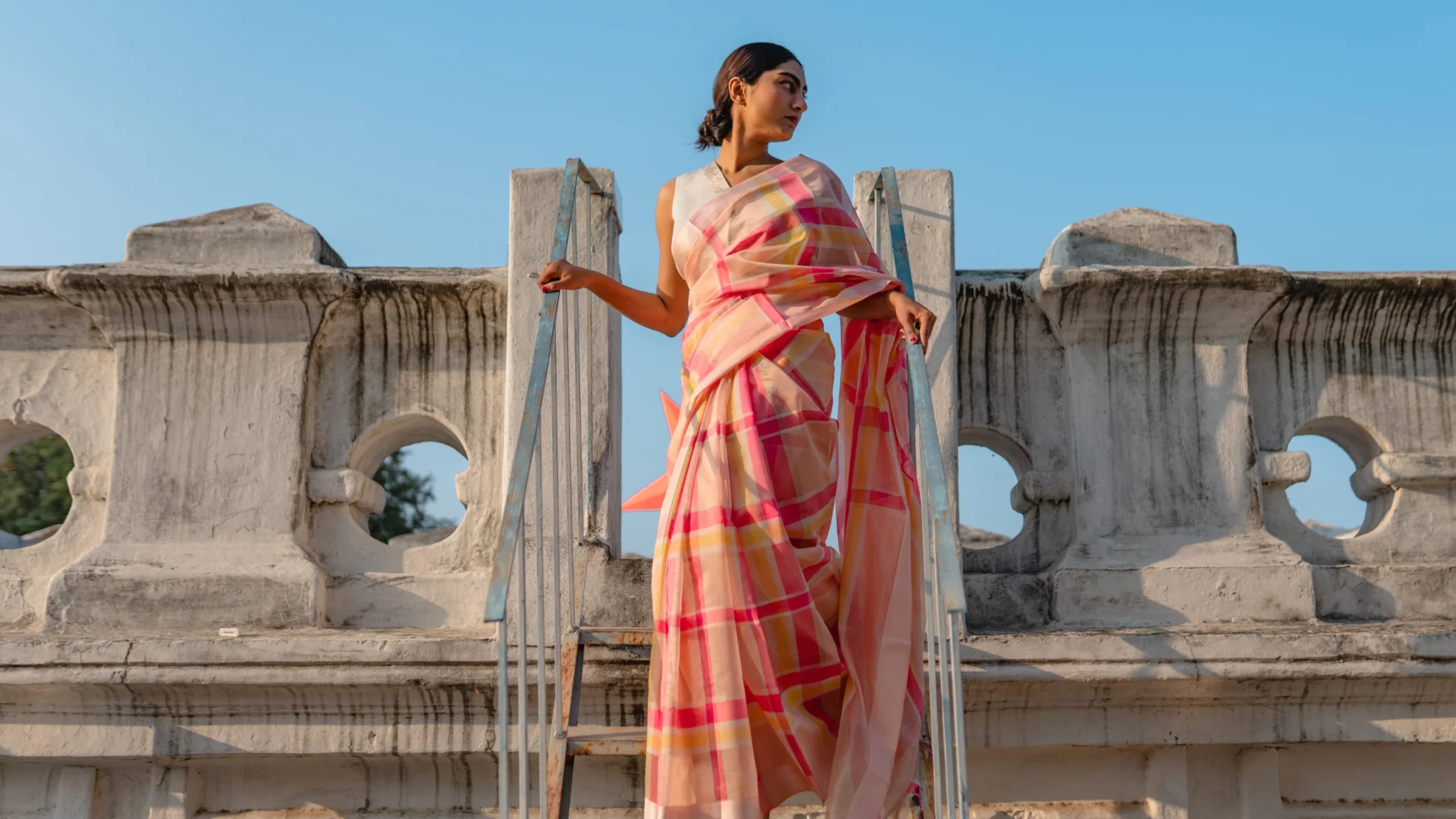 Handwoven saris crafted in Madhya Pradesh