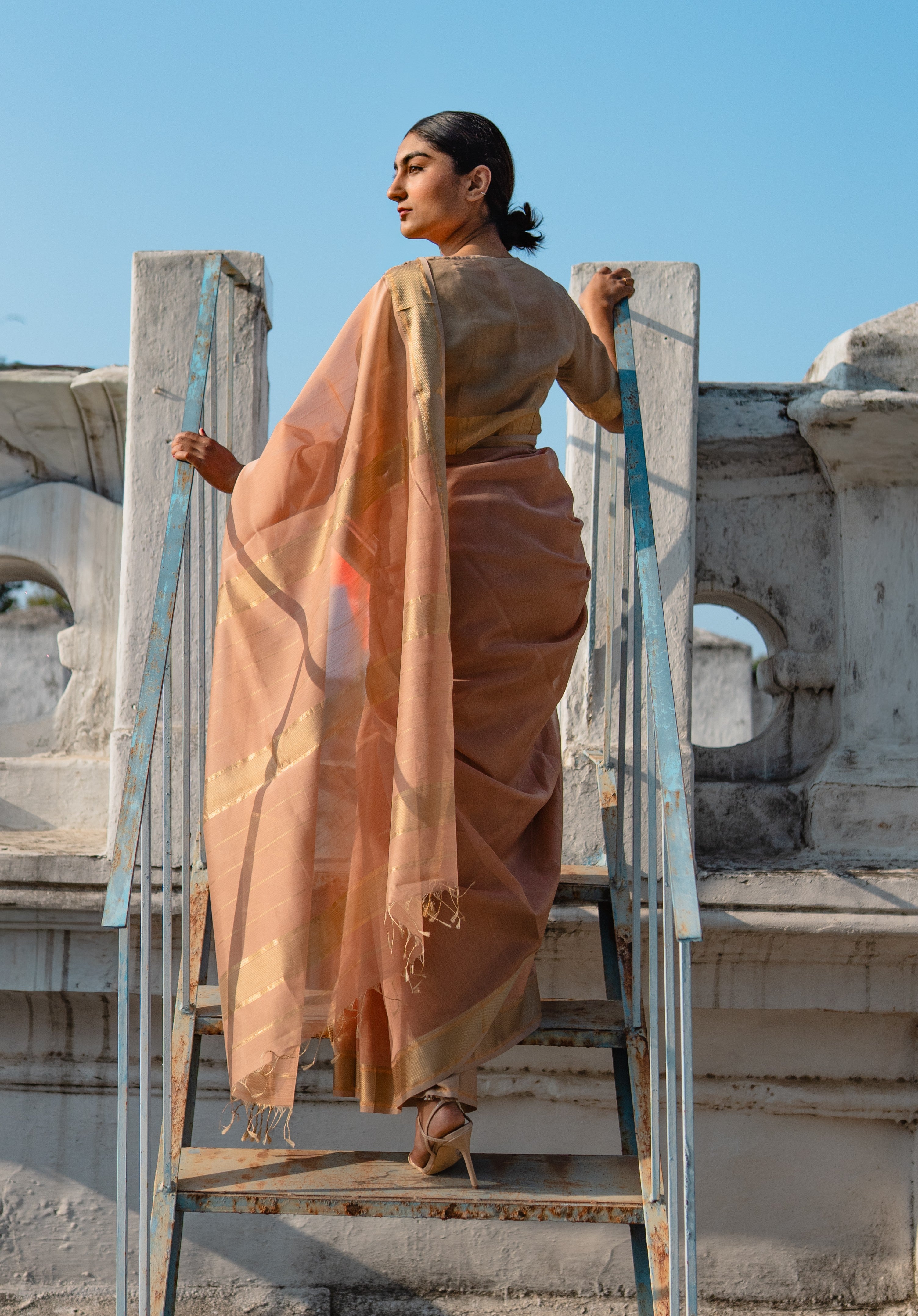 Aura Passion Sari
