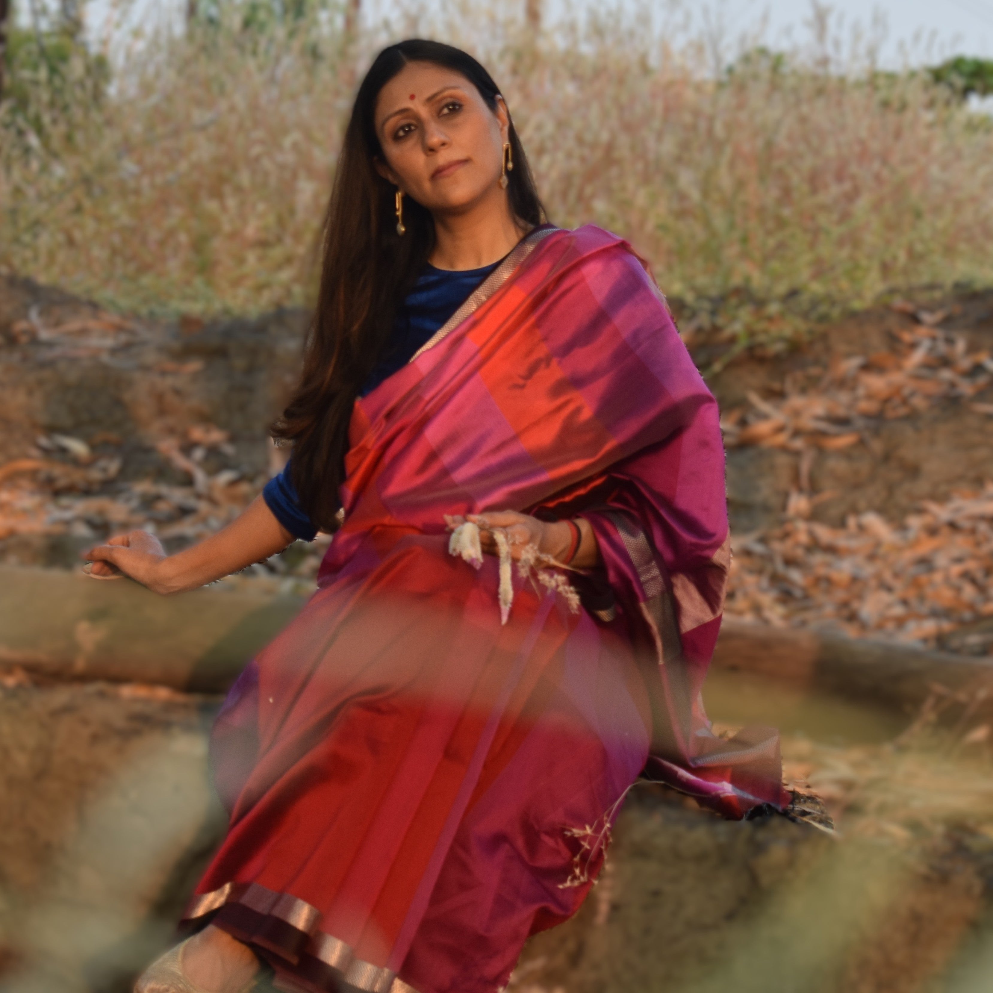 Kamla Aura Sari